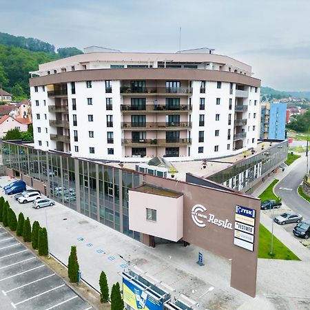City Center Accomodation - 101 ريشيتسا المظهر الخارجي الصورة