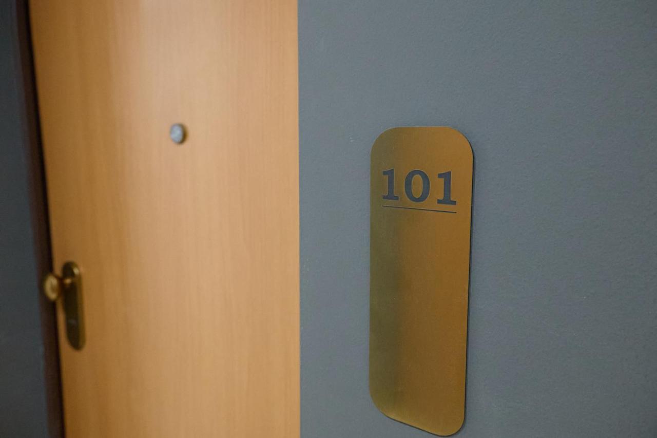 City Center Accomodation - 101 ريشيتسا المظهر الخارجي الصورة